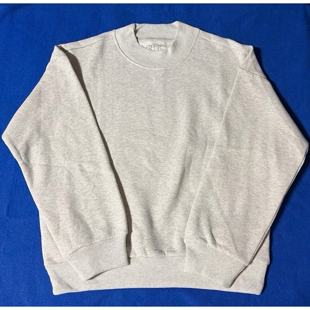 Freeze Men’s Gray Crewneck Sweatshirt 56% Cotton 44% Polyester Medium